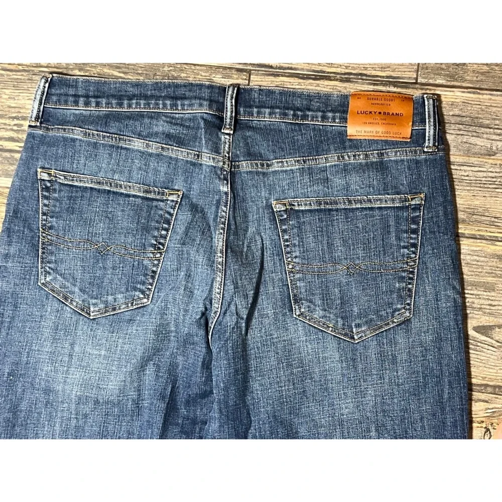 Lucky Brand 410 Athletic Slim Mens Jeans 38x30 Blue Denim Stretch Western‎ Stack